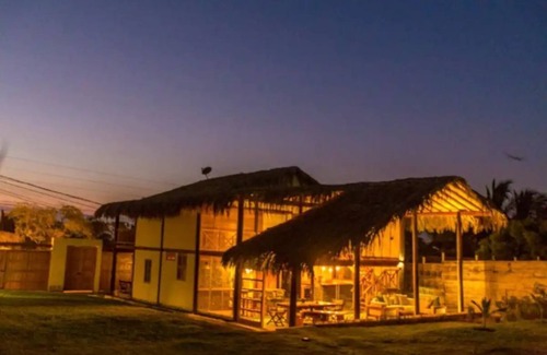 Vichayito House | Discover CASA ZUZU VICHAYITO: Family-Friendly Getaway