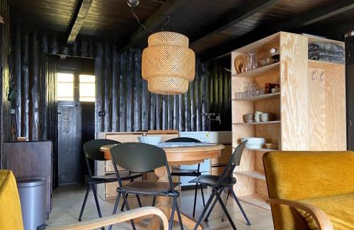 Monte Carasso Ski Chalet | Ca Pedrot Do-Minus Mountain Cottage with Spa & Hot Tub
