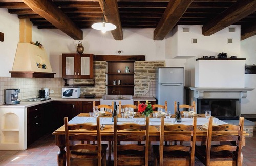 Apecchio Villa | Ca Quattrocchi 10&3 by Marche Holiday Villas