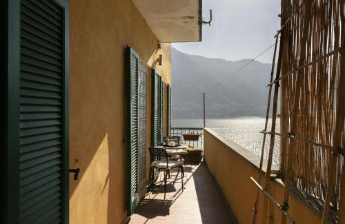 Moltrasio Apartment | Enjoy Family-Friendly Stays at Ca Sbrisiga in Moltrasio