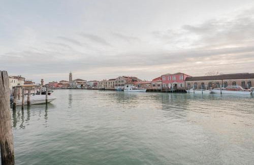 Longa Apartment | Ca' Serena - Murano centro - 10 min from Venice