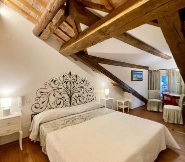 Pasiano di Pordenone Bed & Breakfast | Discover Ca' Settecento Villa Cavazza Querini with Breakfast