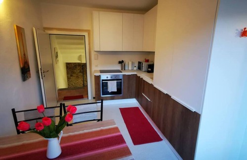 Tremona Apartment | Discover Ca Sistina Red: Pet-Friendly Family Retreat