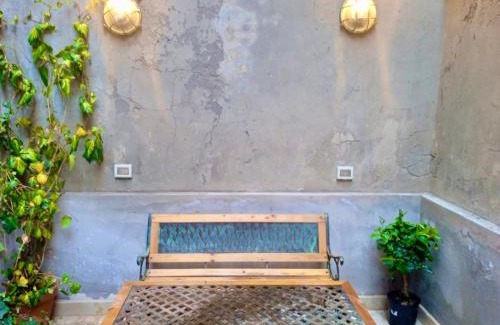Dorsoduro House | Cozy Ca' Toletta: Pet-Friendly Haven with 9.2/10 Rating