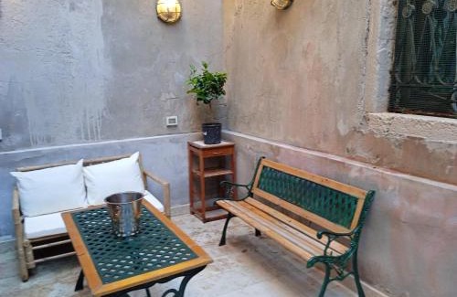 Dorsoduro House | Cozy Ca' Toletta: Pet-Friendly Haven with 9.2/10 Rating