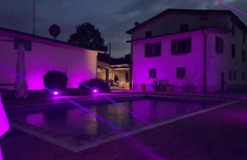 Borgo Tossignano Apartment | Scenic Ca’ Vanello: Ocean View Retreat with Hot Tub