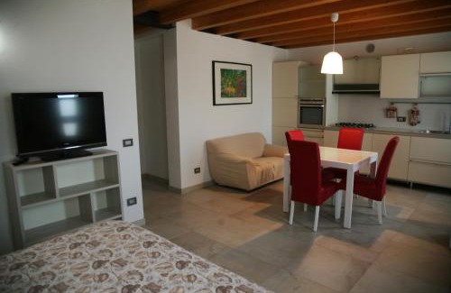 Valeggio sul Mincio House | Child-Friendly Retreat at Ca' Vittori - Rated 9.2/10