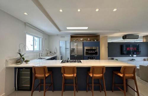 Pioneiros Apartment | Elegant 4-Suite Hotel with Oceanfront Views and Pet Friendly