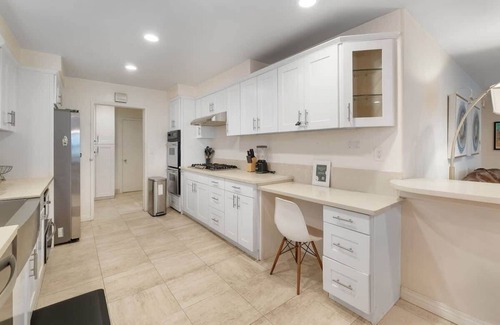 El Dorado House | CA4 House Hot Tub, Golf, Fire Pit & Games