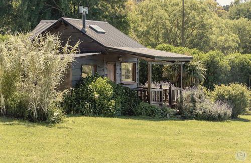 Laguna Brava Cabin | Pet-Friendly Getaway at Cabañas del Vuulcan - 10/10 Reviews