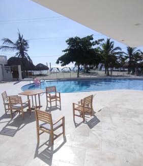 Covenas Apartment | Oceanfront Cabaña Apartamento Fontaine Bleu in Coveñas
