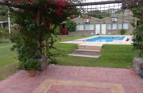 San Agustin de Valle Fertil Cabin | Relax at Cabañas La Rosita - Family-Friendly Retreat