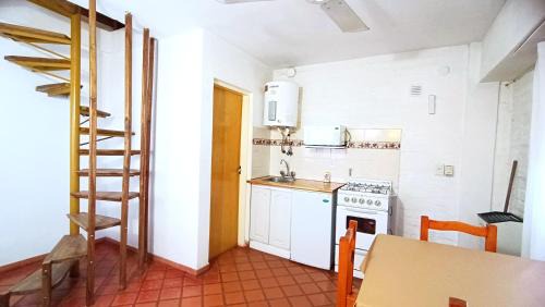 San Andres de la Sierra Ski Chalet | Cabaña Las Violetas en medio de las sierras 3