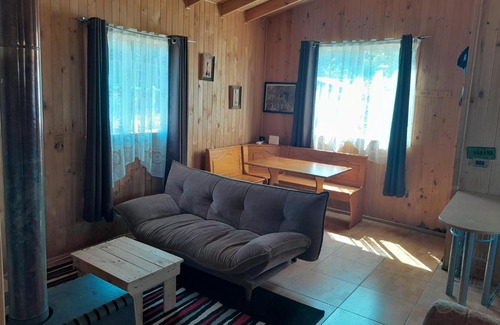 Dalcahue Apartment | Family-Friendly Cabaña Balneario Laguna Pastahue Retreat