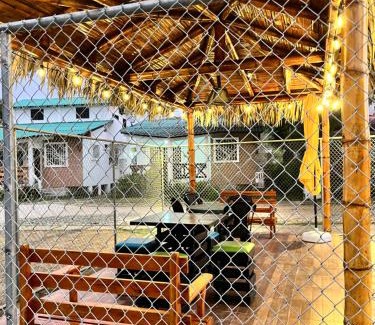 Olon House | Pet-Friendly Cabaña Cangrejito Olon with Pool & Ocean Views