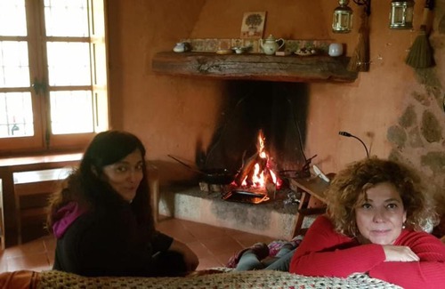 Candeleda House | Pet-Friendly Retreat at Cabaña Castañarejo - Rated 8.6/10
