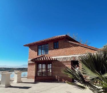Tarija Cabin | Cabaña Catalina