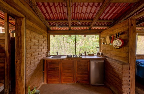 Huautlco Cabin | Discover Cabaña Ceiba - Your Nature Retreat Awaits