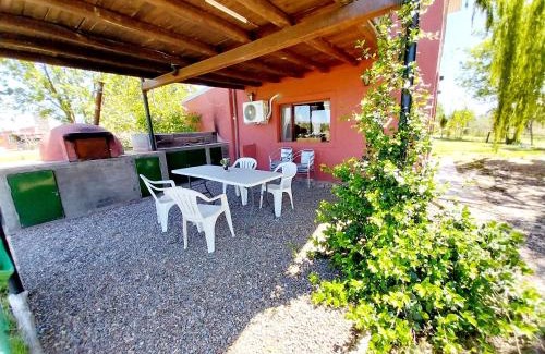 San Rafael House | Unforgettable Cabaña Claro de Luz with Oceanfront Pool