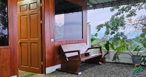 Quesada Apartment | Budget-Friendly Cabaña Colibrí – Guest Rated 9.8/10