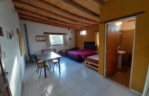 Banda Florida House | Discover Cabaña de campo Triasico: Child-Friendly Retreat