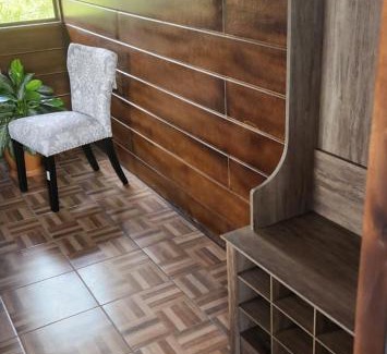 Rio Cuarto de Grecia Bed & Breakfast | Pet-Friendly Cabaña de la Montaña with Top Guest Ratings