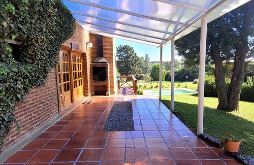 Tandil Cabin | Family-Friendly Cabaña Del Pinar with Pool and Spa Amenities