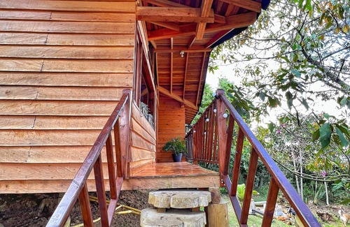 Medellin Cabin | Pet-Friendly Retreat at Cabaña Disfruto AL Bosque Santa Elena