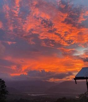 La Suiza Apartment | Cabaña El Mirador de las Montañas