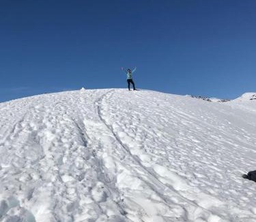 San Clemente Ski Chalet | Welcoming Cabaña El Sol Pehuenche for Family Getaways