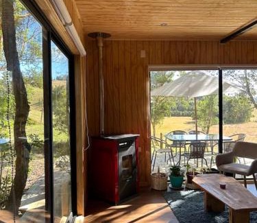 Curaco de Velez House | Quiet Retreat: Cabaña en el bosque Chiloé, Pet Friendly