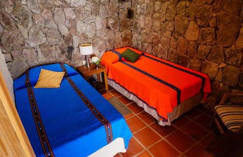 Nueva Concepcion Villa | Enchanting Cabaña en las Montañas de El Trifinio Retreat