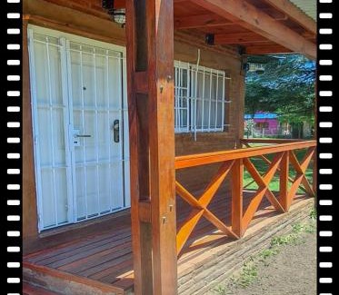 Santa Maria House | Pet-Friendly Cabaña Sierras Rio Sol by the River