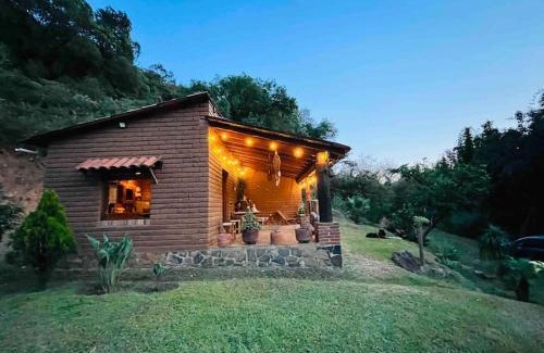 Malinalco House | Cozy Cabaña in Malinalco with Restaurant & Family Fun