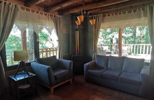 Curarrehue House | Cabaña en Parcela con Tinaja