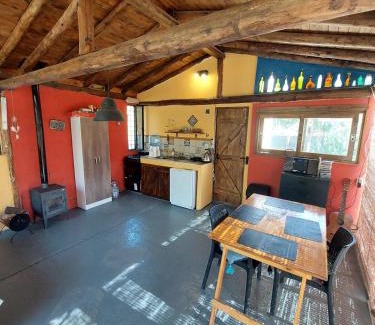 Potrerillos Ski Chalet | Cabaña en potrerillos con bajada al arroyo