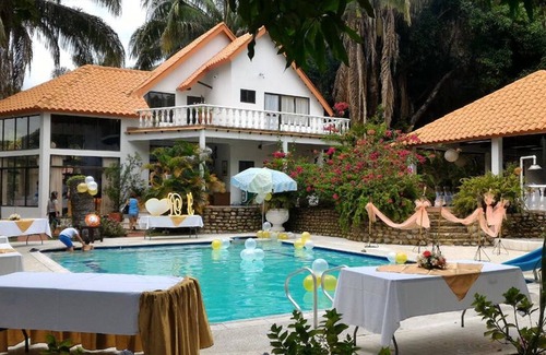 Prado Villa | Cozy Cabaña en Prado Tolima with Pool and Spa Amenities