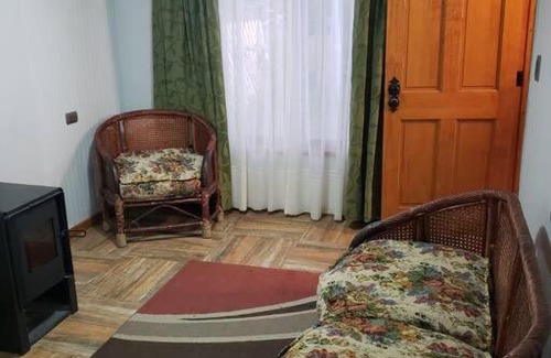 Osorno Apartment | Pet-Friendly Cabaña en Ruta Internacional 215 Awaits You