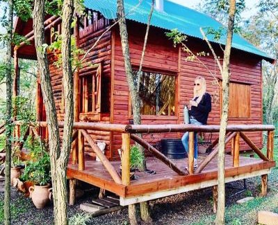 Partido de Roque Perez House | Enchanting Cabana Among the Trees - Pet Friendly Retreat