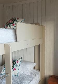 Ritoque House | Family-Friendly Cabin with Ocean View & Pet Access