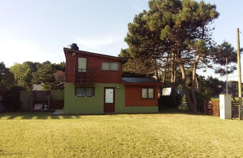 Mar de Cobo House | Inviting Cabaña Grace: Pet & Child-Friendly Getaway