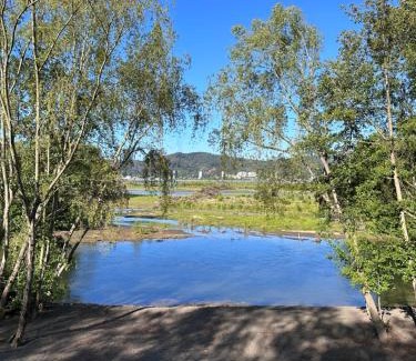 San Pedro de la Paz House | Cozy Cabaña Habitainer BordeRio 3 with Fireplace & Hot Tub