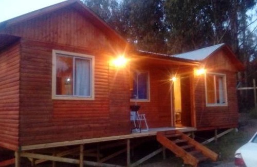 Puchuncavi House | Cozy Cabaña Horcon: Family-Friendly Retreat with Fireplace