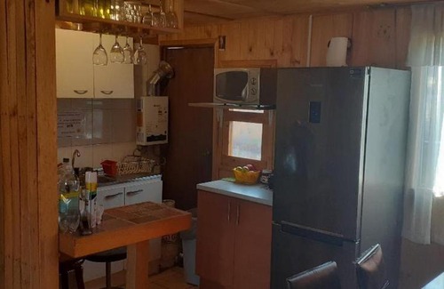 Puchuncavi House | Cozy Cabaña Horcon: Family-Friendly Retreat with Fireplace