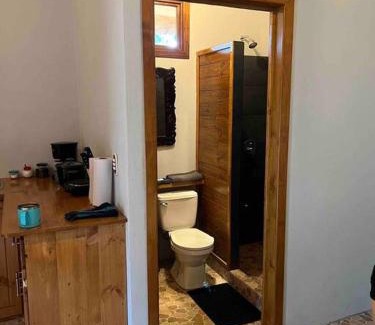 Naranjito Apartment | Cozy Riverfront Cabin with Restaurant and Pet-Friendly Options