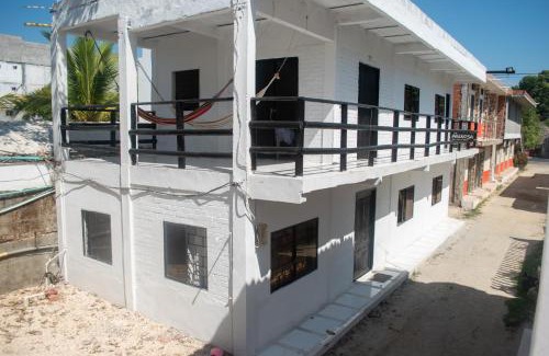 Covenas Cabin | Inviting Cabaña la Arenosa: Oceanfront Retreat with Breakfast