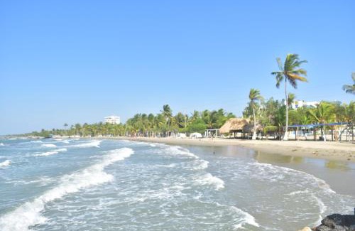Covenas Cabin | Inviting Cabaña la Arenosa: Oceanfront Retreat with Breakfast