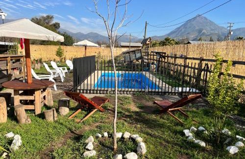 Hijuelas House | Pet-Friendly Escape at Cabaña La Campana: 9.4/10 Rated Stay