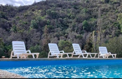 Olmue House | Pet-Friendly Cabaña La Campana with Pool in Olmué
