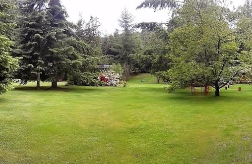 Angostura Cabin | Family-Friendly Stay at Cabaña La Cumeleña for Memorable Getaways